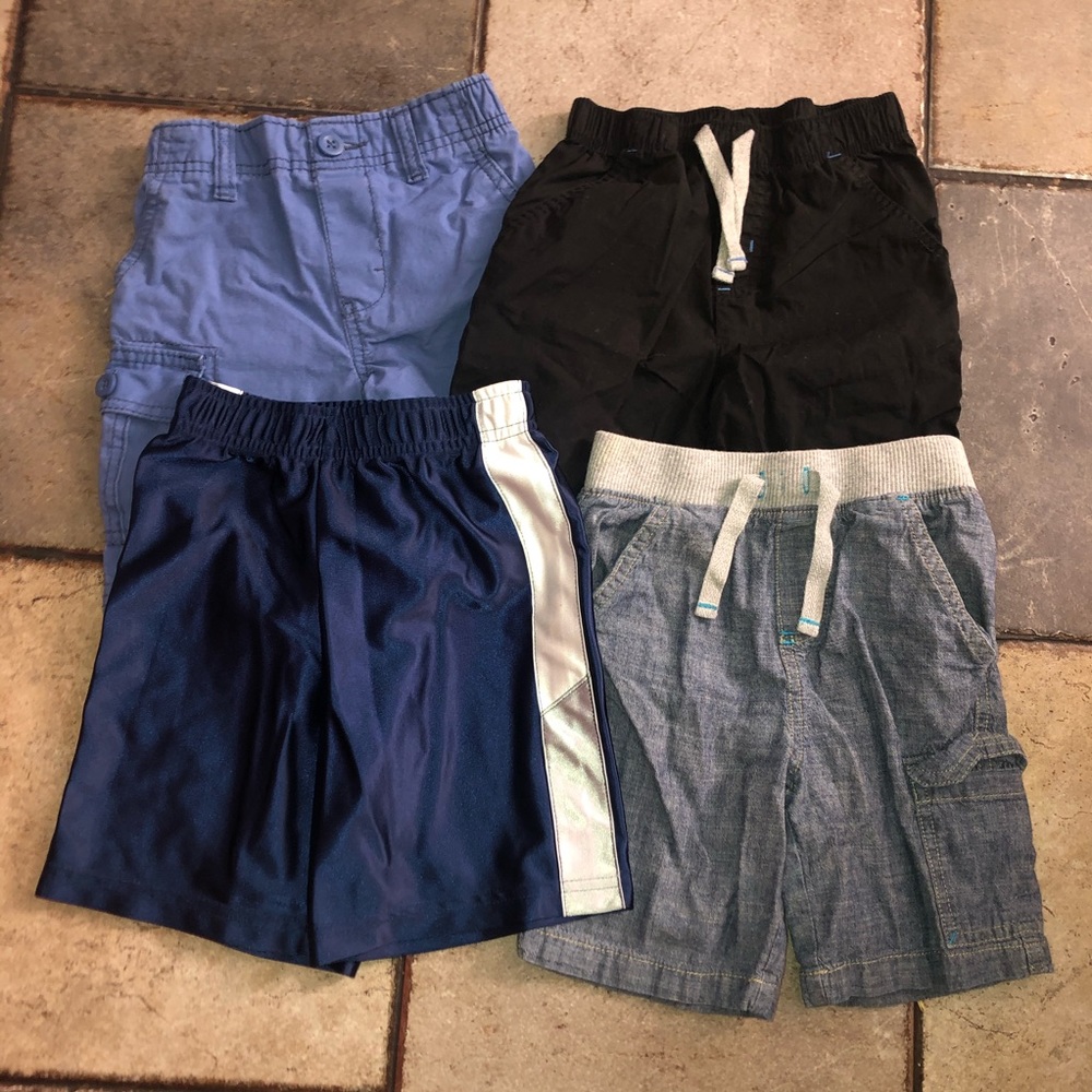Shorts Bindle - 4T